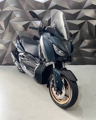 YAMAHA XMAX ABS 